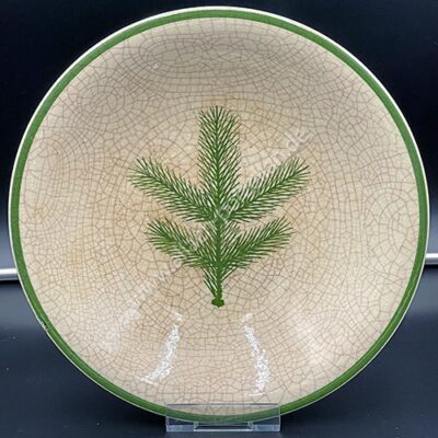 K11b Fruit bowl, with pine needle branch decorated